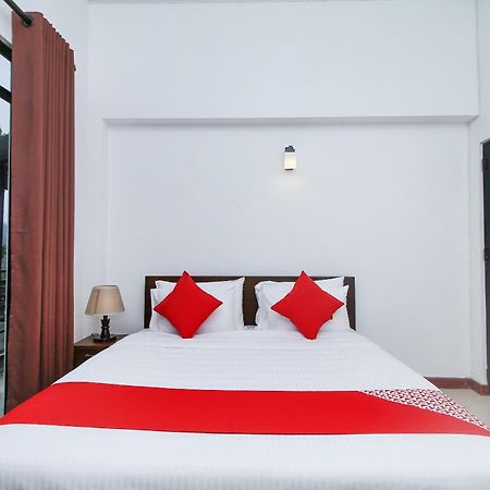 Delphin Hotel Nuwara Eliya Habitación foto