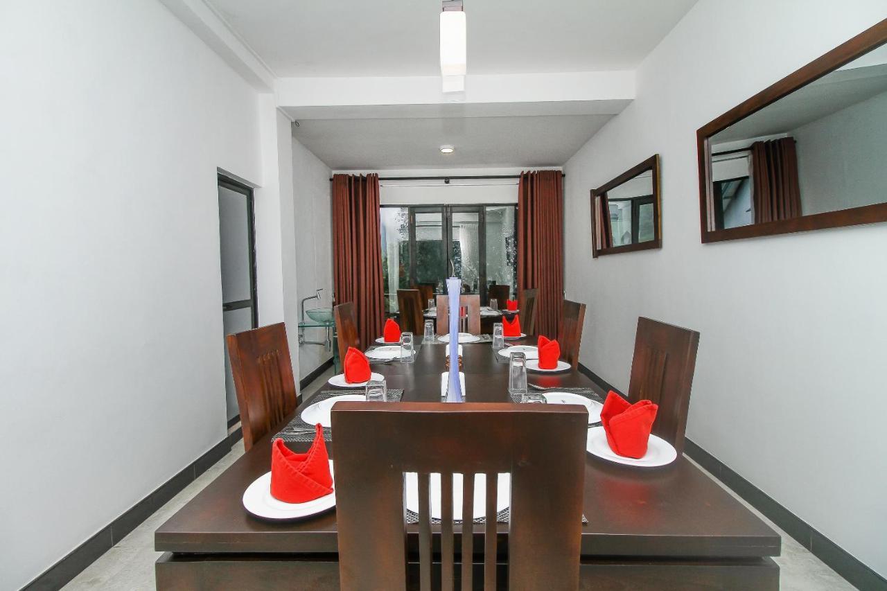 Delphin Hotel Nuwara Eliya Exterior foto